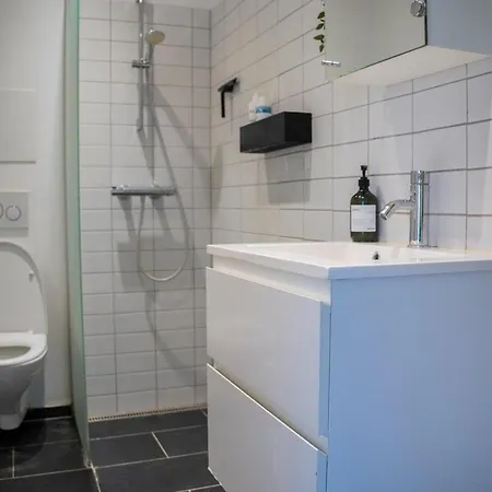 Private In Spacious Copenhagen-based Apartamento